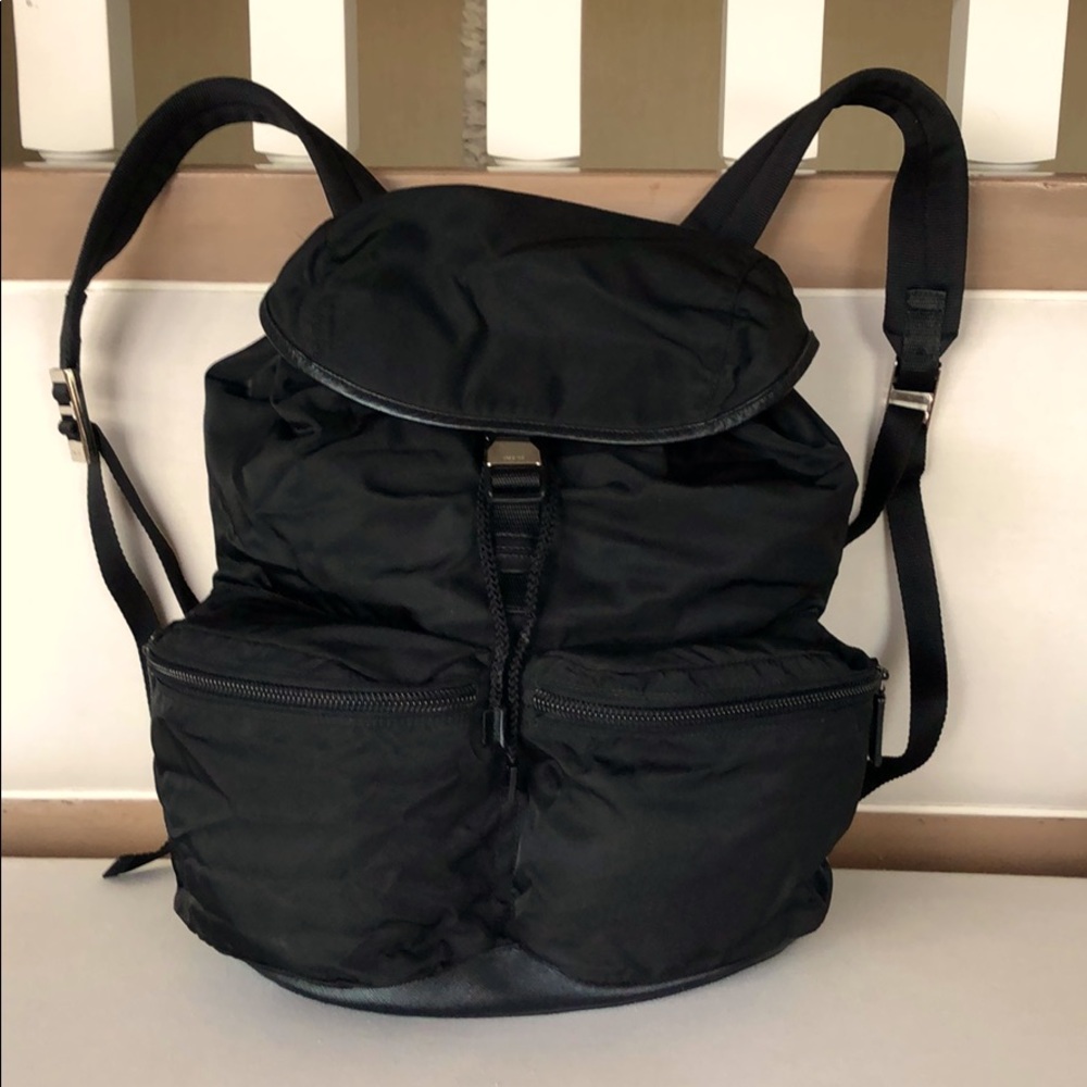 Prada V164 Unisex Nero Nylon / Leather Backpack - Picture 4 of 15